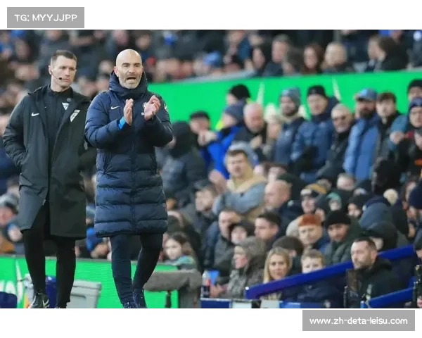 纽卡斯尔联本赛季英超第三次领先半场遭反超，背后症结何在